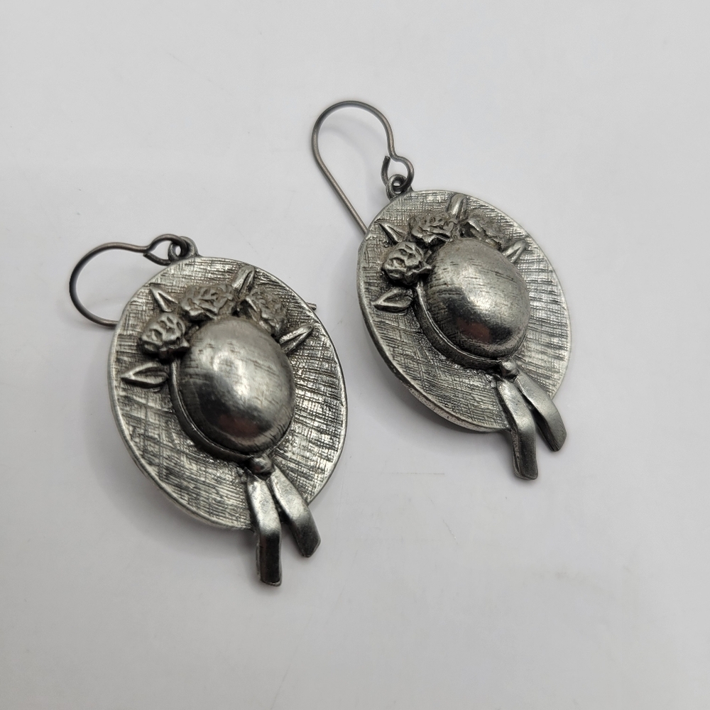 Vintage Jim Clift Pewter Warings Floral Hats